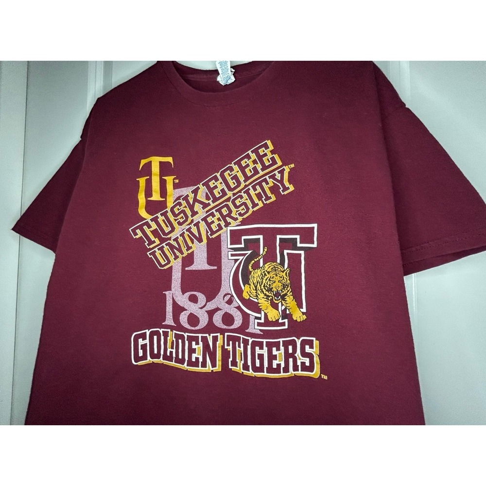 Vintage Y2k Tuskegee University‎ Golden Tigers Big Graphic College T-Shirt